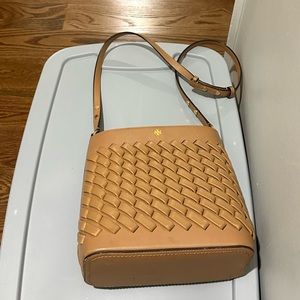 Tory Burch Emerson Woven cross body purse